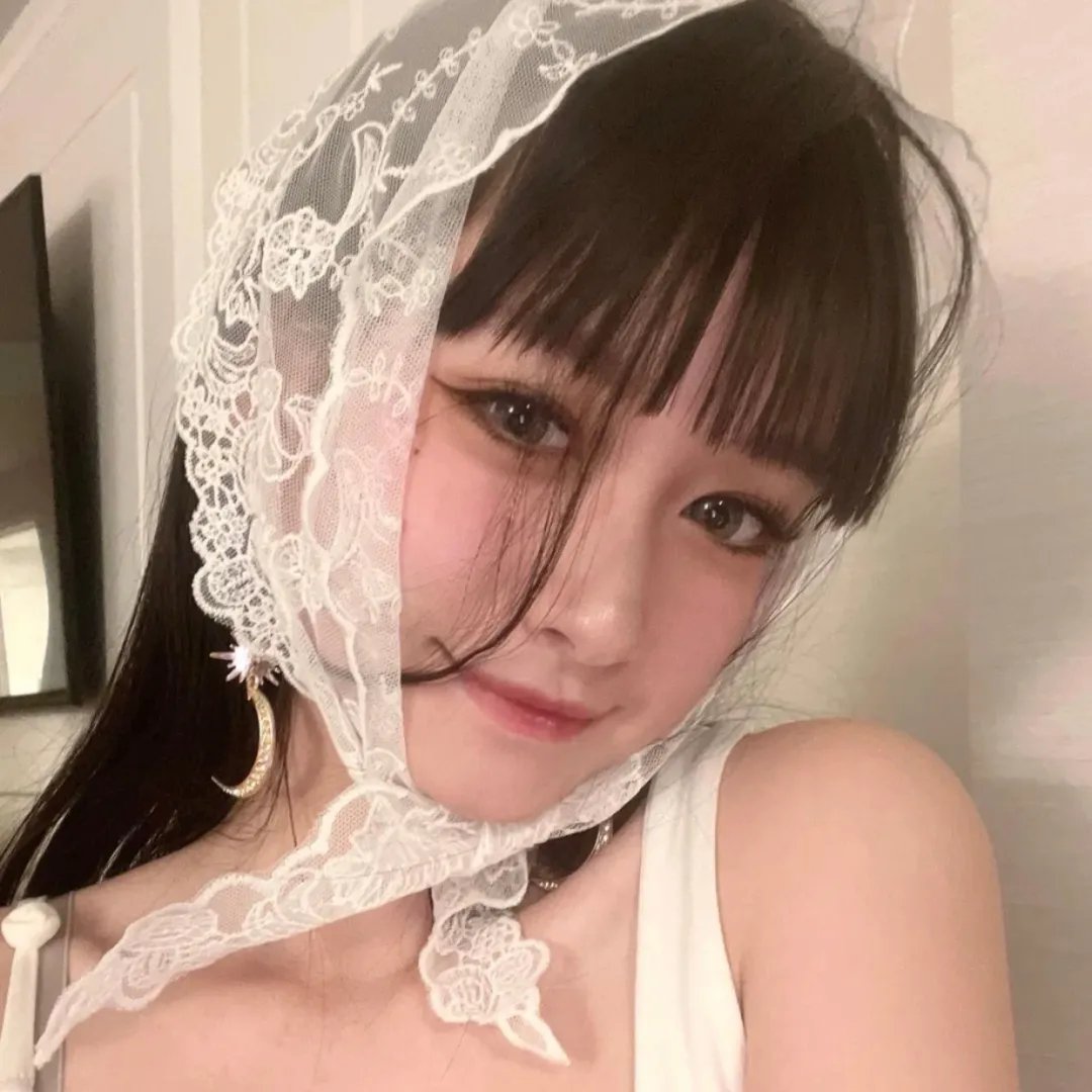 伪装海报