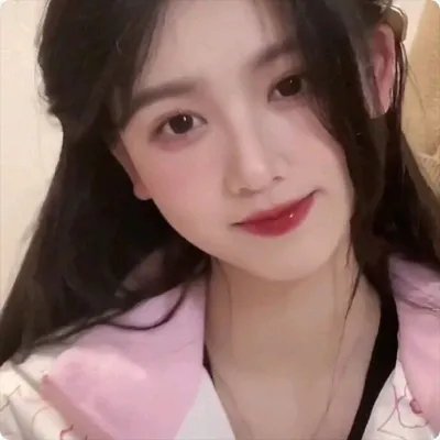 哺乳期的女人海报